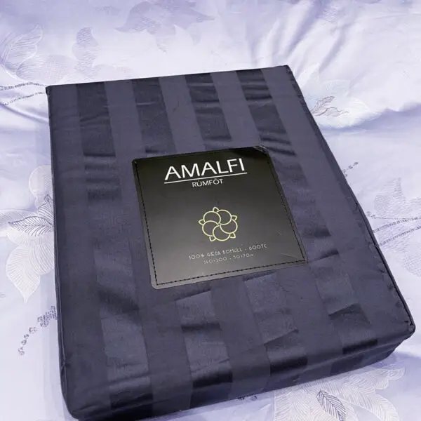 Amalfi kolagráar rendur